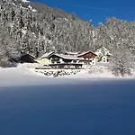 荷马公寓 巴赫